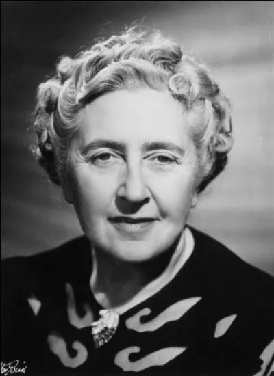 Agatha Christie était surnommée :