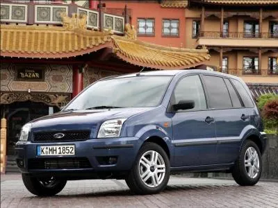 Quelle est cette voiture ?