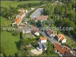 La commune bourguignonne de Sanvignes-les-Mines se situe dans le département ...