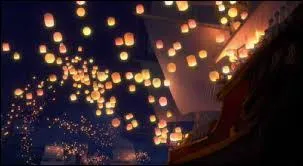 Que croyait voir Raiponce à la place des lanternes ?