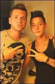 Comment s'appelle celui qui chante avec Keen'V ?