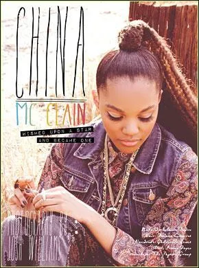 Comment s'appellent les 2 soeurs de China Anne McClain ?