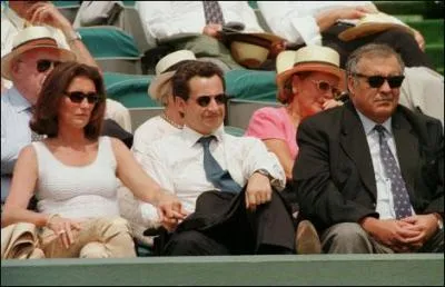 L'avocat Nicolas Sarkozy a souvent accompagn son client Henri Leconte, joueur de tennis,  Genve. Pour quoi faire?