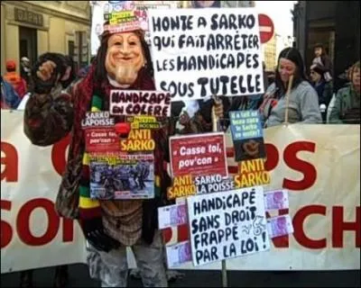 A Colmar, un maire a sanctionn des lycens aprs la manifestation du 19 fvrier. Comment?