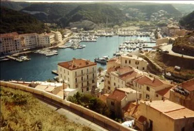 Corse. Freto ou "Extrême Sud". Port !