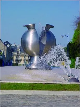 Picardie. "Cité du Vase" !