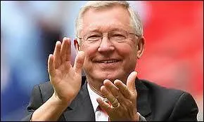 Quel grand club de football anglais Alex Ferguson a-t-il entraîné de 1986 à 2013 ?