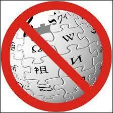 Comment s'appelait cette première version ?