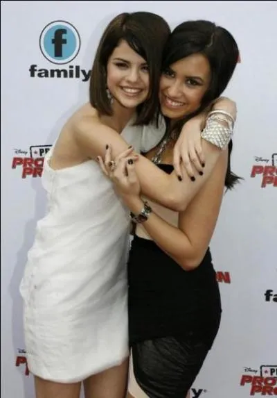 Dans la saison 3, qui va être amoureuse de Leon ?