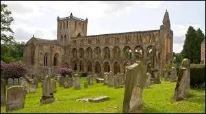 En 1982, les ''Highland Games'' se déroulaient dans un pays européen et non en Écosse. Pour l'occasion, deux compositeurs de ce pays ont créé ''Highland Cathedral''. Ils étaient de la même nationalité que Gutenberg et Kant ; les jeux se déroulaient donc...