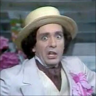 Quel est le nom de cet homme ?