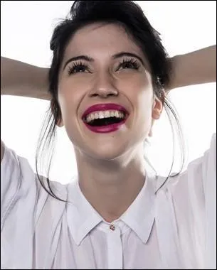 C'est une Italienne comme son personnage 'Francesca', elle a sorti un album qui se nomme 'Universo'. Te souviens-tu d'elle ?