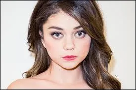 Quand présente-t-elle une remise de prix prestigieuse ?