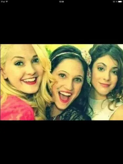 Qui sont ces 3 jeunes filles ? 