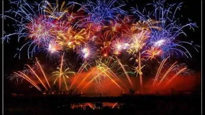 Juillet : C'est le mois du 14 juillet, mais que commémore-t-on historiquement ce jour ?