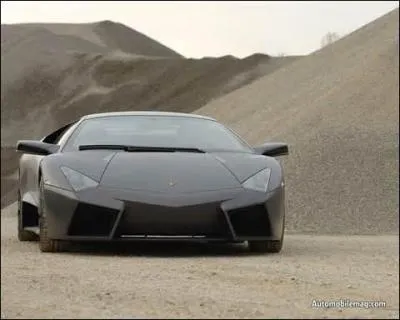 Quel est ce modèle de la marque italienne Lamborghini ?
