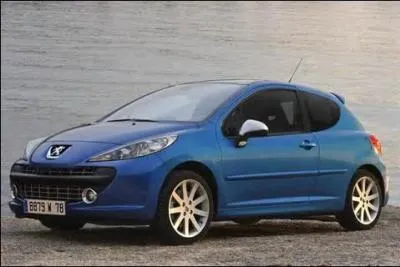 Quel est ce modèle de la marque française Peugeot ?