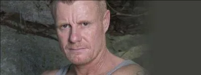 Ce rempailleur de chaises dans la Drôme est âgé de 45 ans et a 4 enfants. Il a remporté l'édition de "Koh Lanta" au Vietnam. Quel est son prénom ?