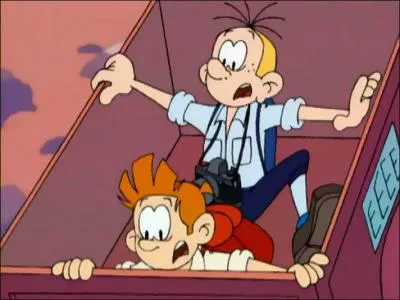 Dans quelle sorte d'habitation demeure Champignac ?