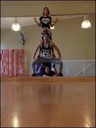 Qui est la meilleure amie de Mercedes Lambre ?