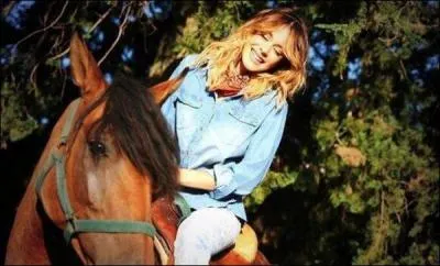 Que porte le plus Violetta dans la série ?