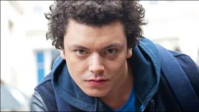 Dans quelle ville est-il né ?