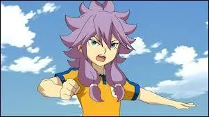 Avec qui Sol Daystar fait-il le Mini Max ?