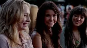 A votre avis, est-ce qu'Elena et Caroline voient Bonnie dans cette image ?