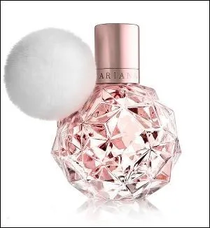 Tout le monde aime Ariana Grande ! Surtout depuis qu'on sait qu'elle a une fragrance à son nom ! Quel est justement le nom du parfum ?
