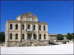 La ville Vauclusienne de Sorgues se situe en région ...