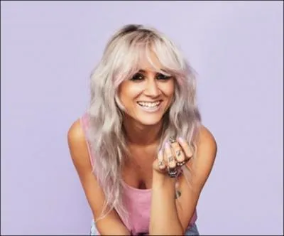 Comment se nomme la maquilleuse des boys ?