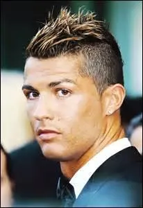 Dans quelle équipe a-t-il joué juste avant le Real Madrid ?