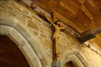 Où se trouve le fameux christ qui a inspiré Gauguin pour son tableau "Christ jaune" ?