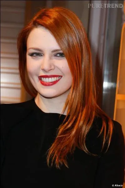 La chanteuse Elodie Frégé a gagné la Star Academy en quelle année ?