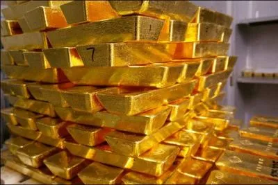 Pour combien de temps, Bette Davis était-elle milliardaire dans un film de Frank Capra ?