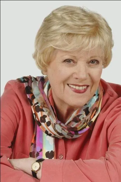 Elle s'appelait Colette Renard mais dans Plus belle la vie, elle s'appelait .................... .