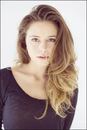 Qui est cette fille ?