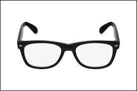 Je porte des lunettes mais je n'y vois rien. Que suis-je ?