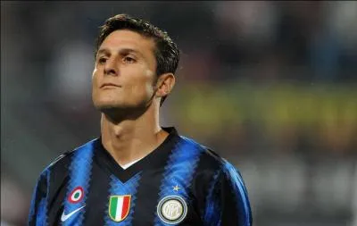 Combien Javier Zanetti a-t-il disputé de matchs avec l'Inter Milan ?