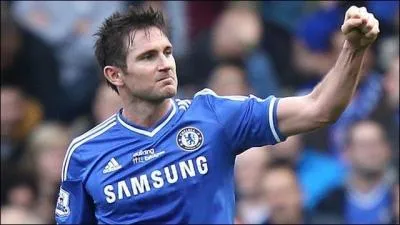 Frank Lampard a porté de 2001 à 2014 les couleurs de Chelsea. Il en est également :