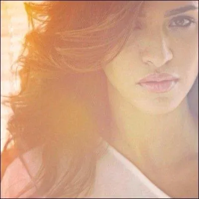 Quel est l'ami proche de Leila qui l'a nominée ?