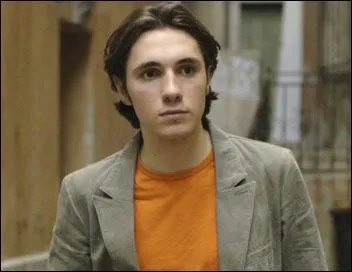 Comment s'appelle-t-il ?