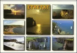 Je vous envoie une carte postale d'Etretat, ville connue surtout pour ses falaises. J'ai passé mes vacances dans le département ...