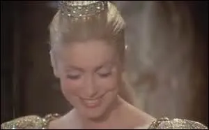 Quelle est la seule fille du royaume qui répond à cette condition ?