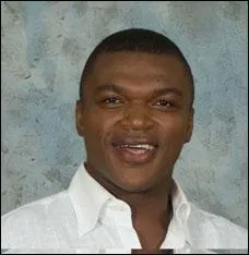 Quel footballeur était surnommé "The Roc" ?