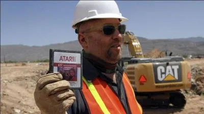 Il y a un alien que vous avez oublié ! C. Vorilhon aurait été kidnappé par des extra-terrestres puis envoyé sur la planète "Elohim" :