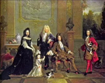 En 1715, quel lien de parenté unit Louis XIV à son successeur, Louis XV ?
