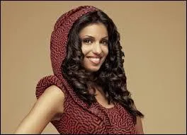 En septembre 2014, sort-elle avec quelqu'un ?