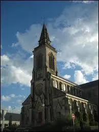 Le village Manchot de Percy se trouve en région ...