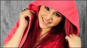 Et enfin en quelle année a-t-elle commencé à tourner dans la série Victorious ?